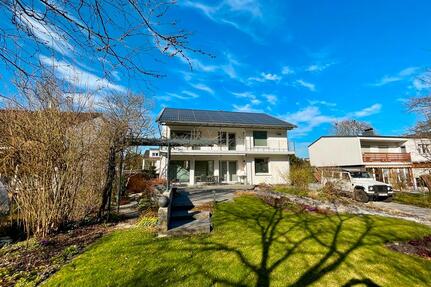 Exklusives Einfamilienhaus in Frankfurt-Schwanheim nahe Stadtwald und Schwanheimer Wiesen