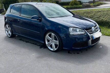 VW Golf 115.000 km 21.500 &euro; Much 53804