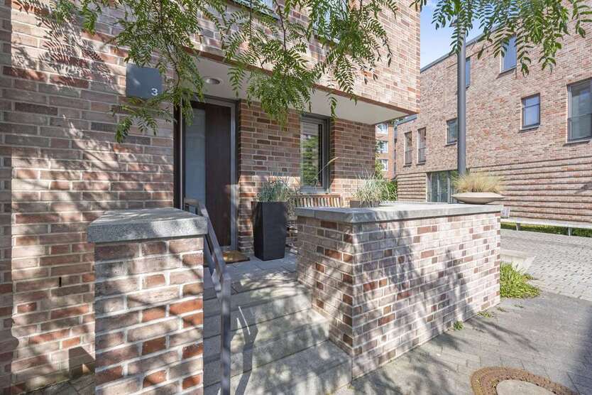 Haus zum Kaufen in Kiel 1.350.000 € 149 m²