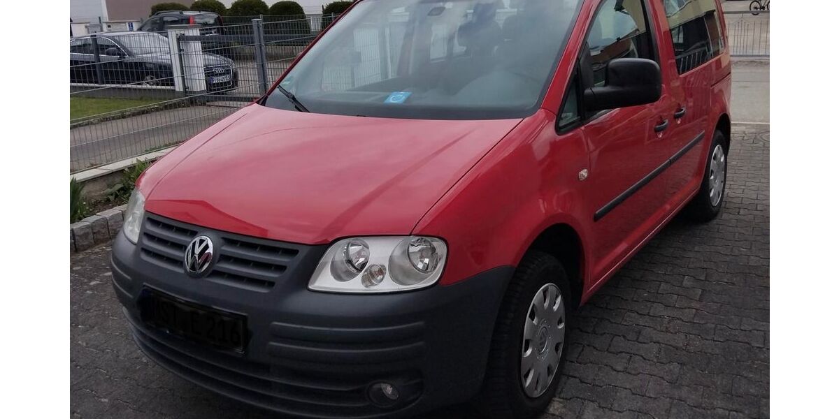 VW Caddy 296.000 km 2.700 &euro; olching 82140