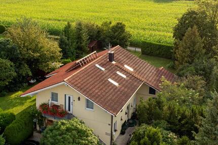Mehrfamilienhaus mit Bergblick in ruhiger Lage 11 zimmer