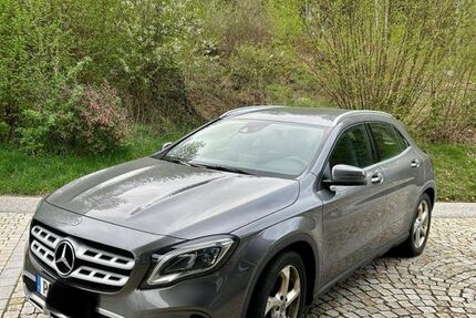 Mercedes GLA 180