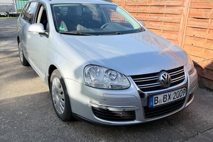 VW Golf 171.200 km 2.450 &euro; Berlin 12683