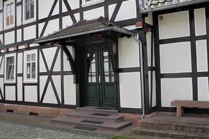 Haus Lindewerra - 6 Zimmer, 214 m&sup2;, 424.000&euro; | Angebot:25716283