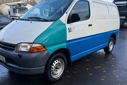 Toyota Hiace 140.000 km 4.850 &euro; Sottrum 27367