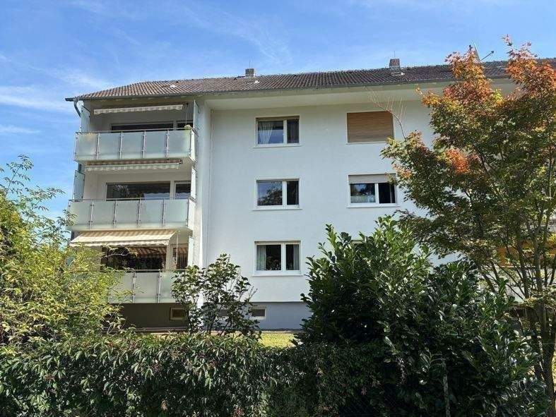 Vermietete Eigentumswohnung, ruhige Lage, 1. Stock, 3 ZKB, Balkon, Garage, Stellplatz, in guter Gegend v. Eschwege 3 zimmer