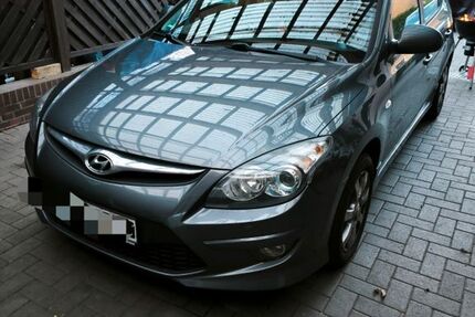 Hyundai i30 198.600 km 2.700 &euro; Jade 26349