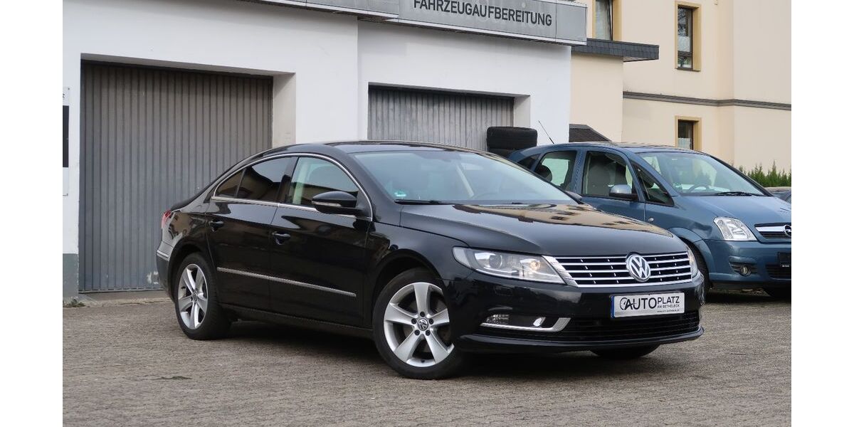 VW CC 325.941 km 7.650 &euro; Bielefeld 33617