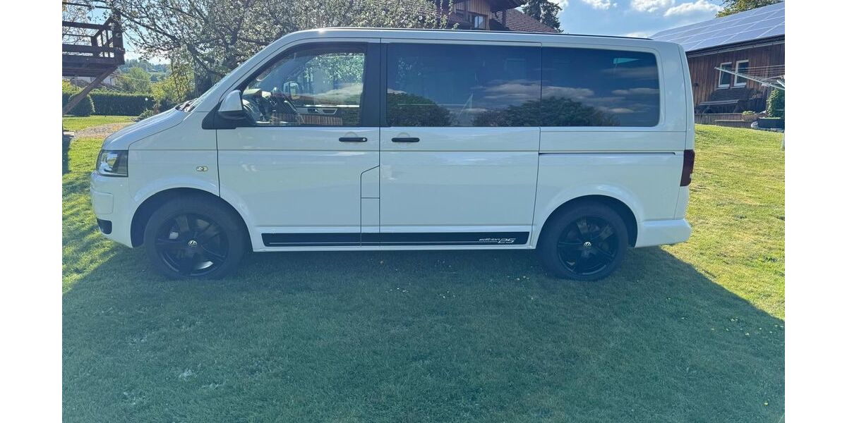 VW T5 Multivan 204.000 km 22.500 &euro; Patersdorf 94265