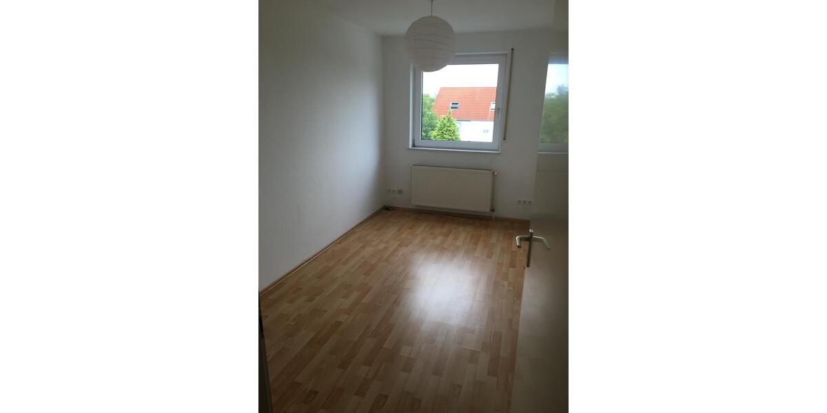 3 Zimmer Dachgeschosswohnung in Stuhr nähe Rathaus 3 zimmer