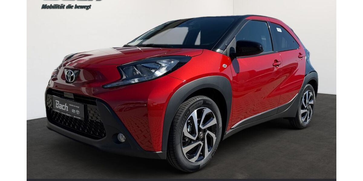 Toyota Aygo (X) 5.500 km 17.840 &euro; Überlingen 88662