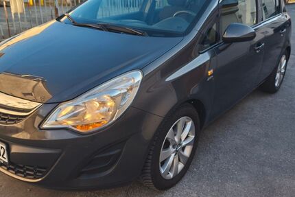 Opel Corsa 206.000 km 3.335 &euro; Meschede 59872