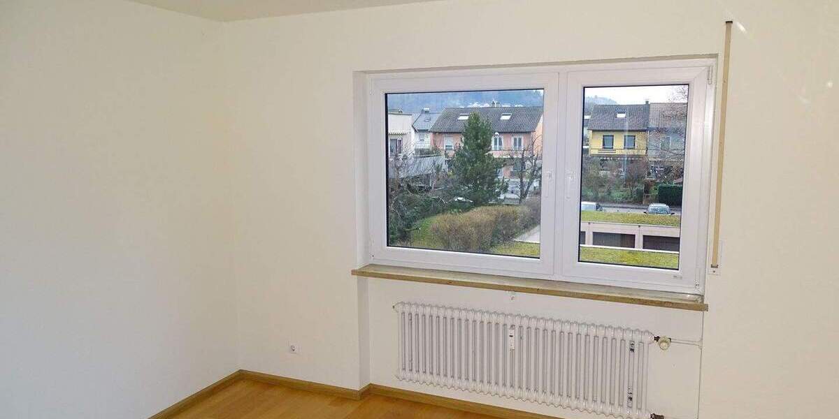 Etagenwohnung Steinen - 3 Zimmer, 90 m&sup2;, 299.000&euro; | Angebot:25679668