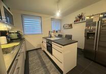 Kernsanierte 3-Zi.-Wohnung mit Stellplatz