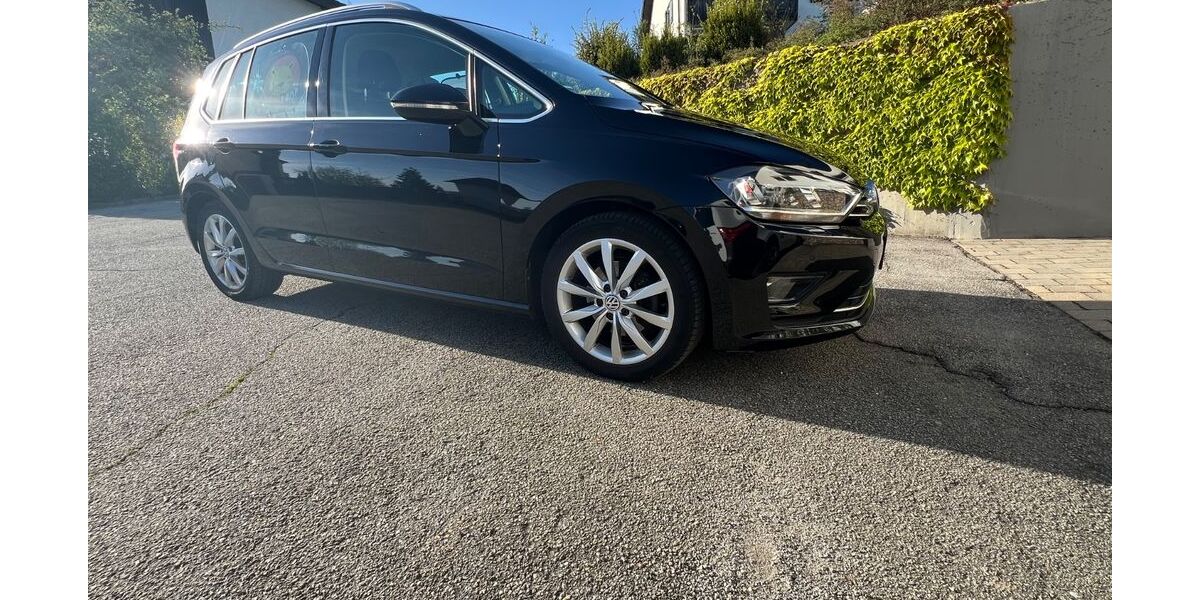 VW Golf Sportsvan 151.623 km 10.800 &euro; Deggendorf 94469