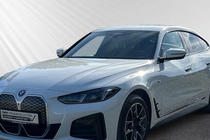 BMW i4 26.036 km 48.990 &euro; Wiesbaden 65203