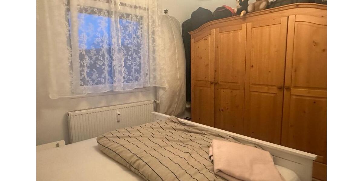 Etagenwohnung Wachtberg - 4 Zimmer, 100 m&sup2;, 1.150&euro; | Angebot:25405147