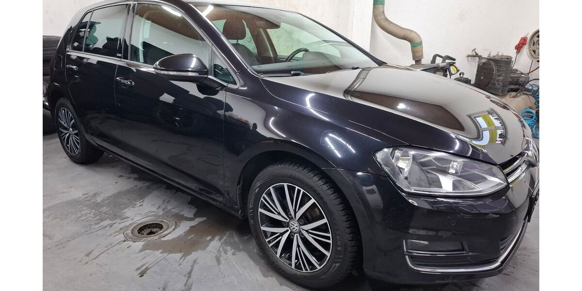 VW Golf 139.562 km 9.990 &euro; Cottbus 03042