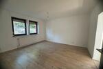 Erdgeschoßwohnung Schwalbach - 2 Zimmer, 65 m&sup2;, 550&euro; | Angebot:26314695