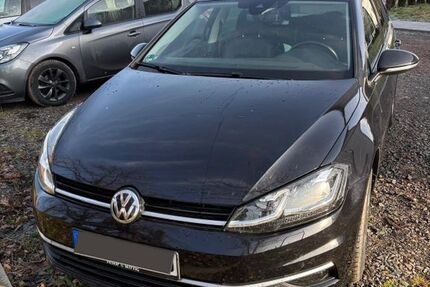 VW Golf 151.000 km 14.000 &euro; Staßfurt 39418