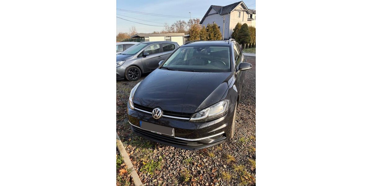 VW Golf 151.000 km 14.000 &euro; Staßfurt 39418