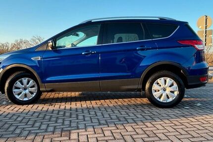 Ford Kuga 156.206 km 7.990 &euro; Leipzig 04318