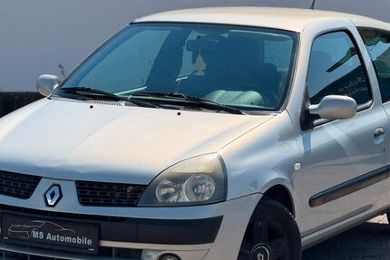 Renault Clio 245.000 km 1.399 &euro; Euskirchen 53881
