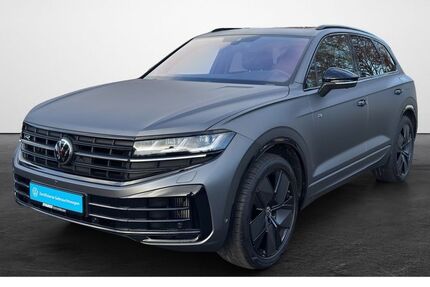 VW Touareg 26.795 km 79.880 € Osnabrück 49078