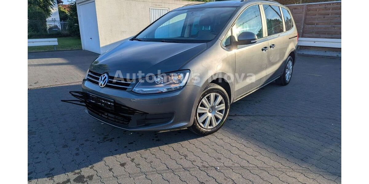 VW Sharan 249.000 km 6.499 &euro; Calden 34379