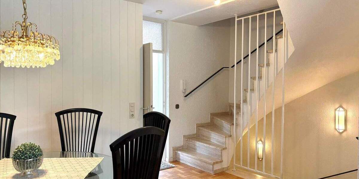 Reihenmittelhaus Moers Schwafheim - 4 Zimmer, 120 m&sup2;, 359.000&euro; | Angebot:25191008