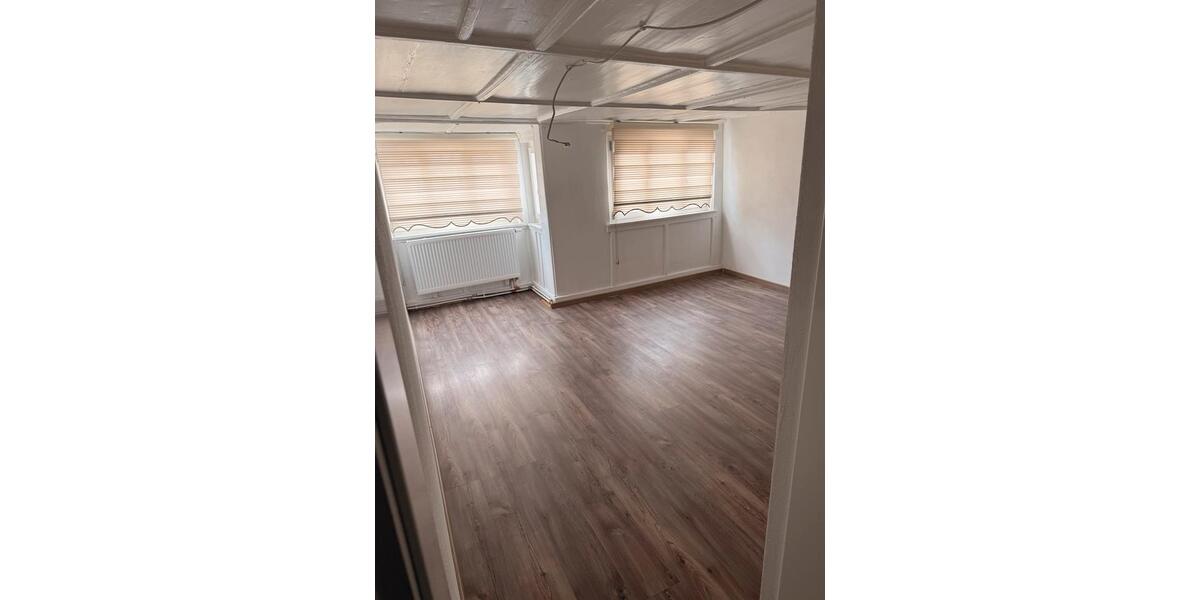 Reihenhaus Giengen an der Brenz - 8 Zimmer, 200 m&sup2;, 479.000&euro; | Angebot:26429111