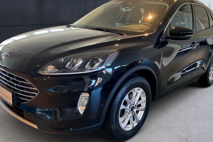 Ford Kuga 73.200 km 23.450 € Bad Harzburg 38667