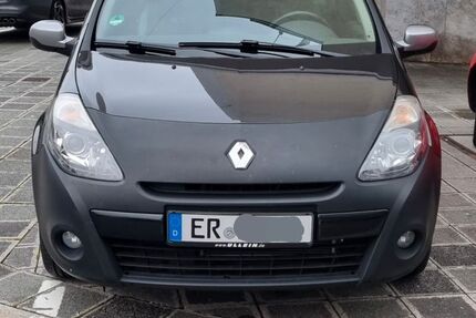 Renault Clio 170.000 km 4.200 € Erlangen 91052