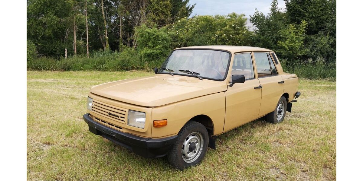Wartburg 353 19.000 km 4.800 &euro; Georgsmarienhütte 49124