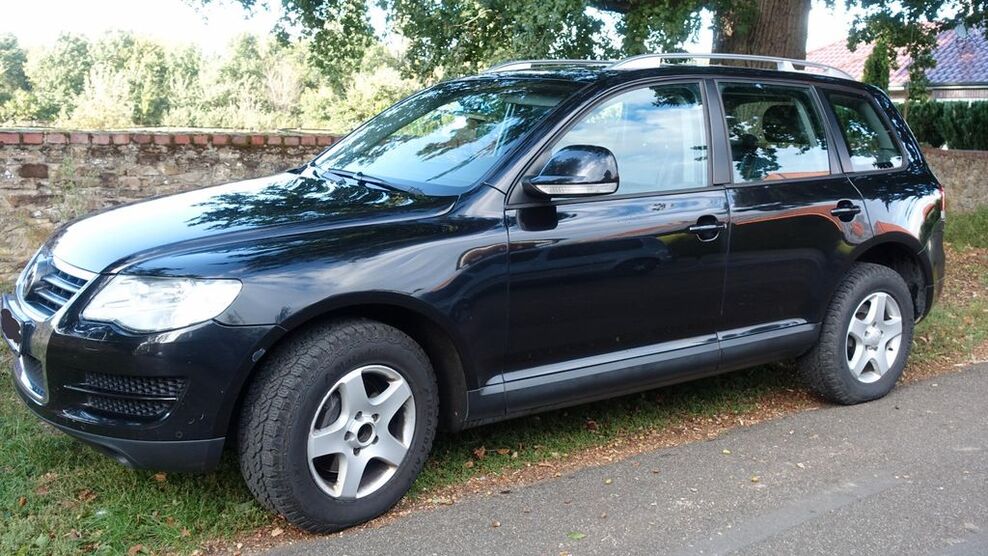 VW Touareg 284.200 km 5.100 € Bramsche 49565
