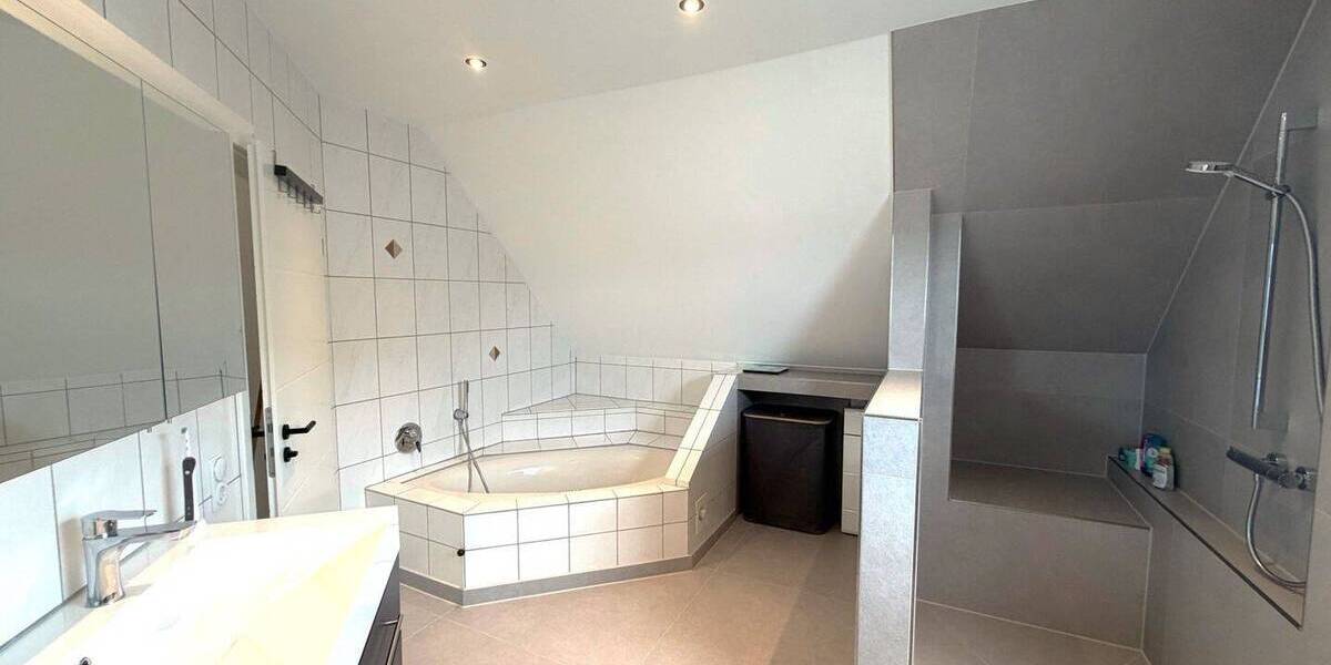 Einfamilienhaus Wildeshausen - 4 Zimmer, 144 m&sup2;, 419.000&euro; | Angebot:26474666