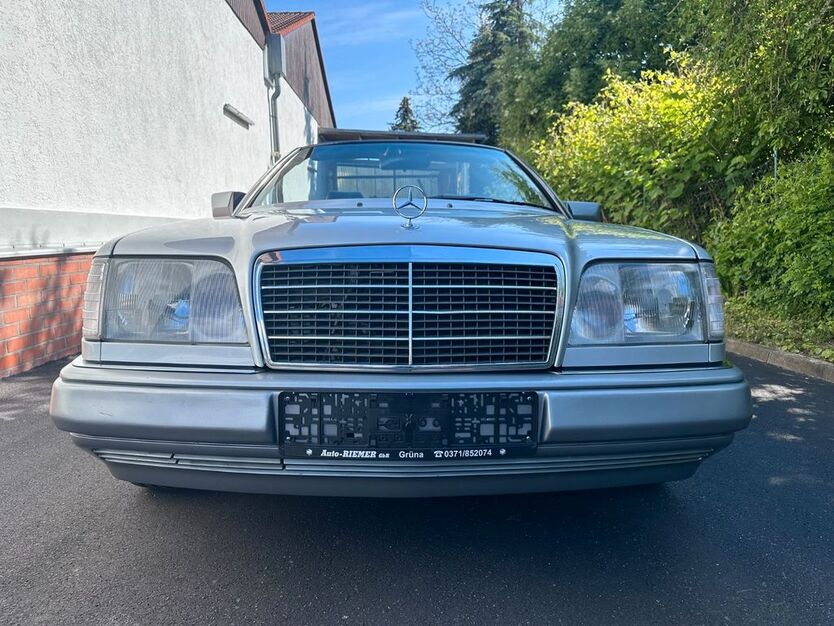 Mercedes-Benz E 200 188.762 km 15.950 € Leubsdorf 09573