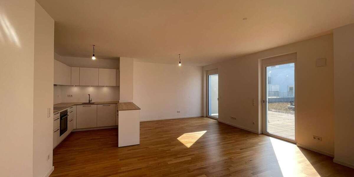 Etagenwohnung Neu-Ulm Ulm - 4 Zimmer, 138 m&sup2;, 2.190&euro; | Angebot:26718309
