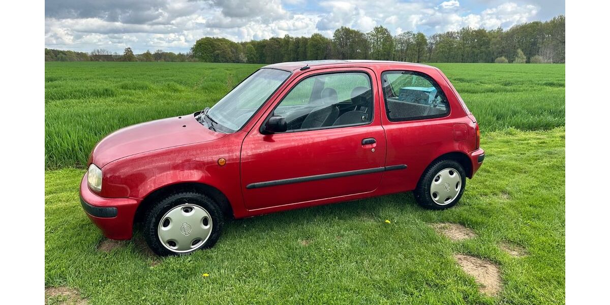 Nissan Micra 72.277 km 2.221 &euro; Spenge 32139