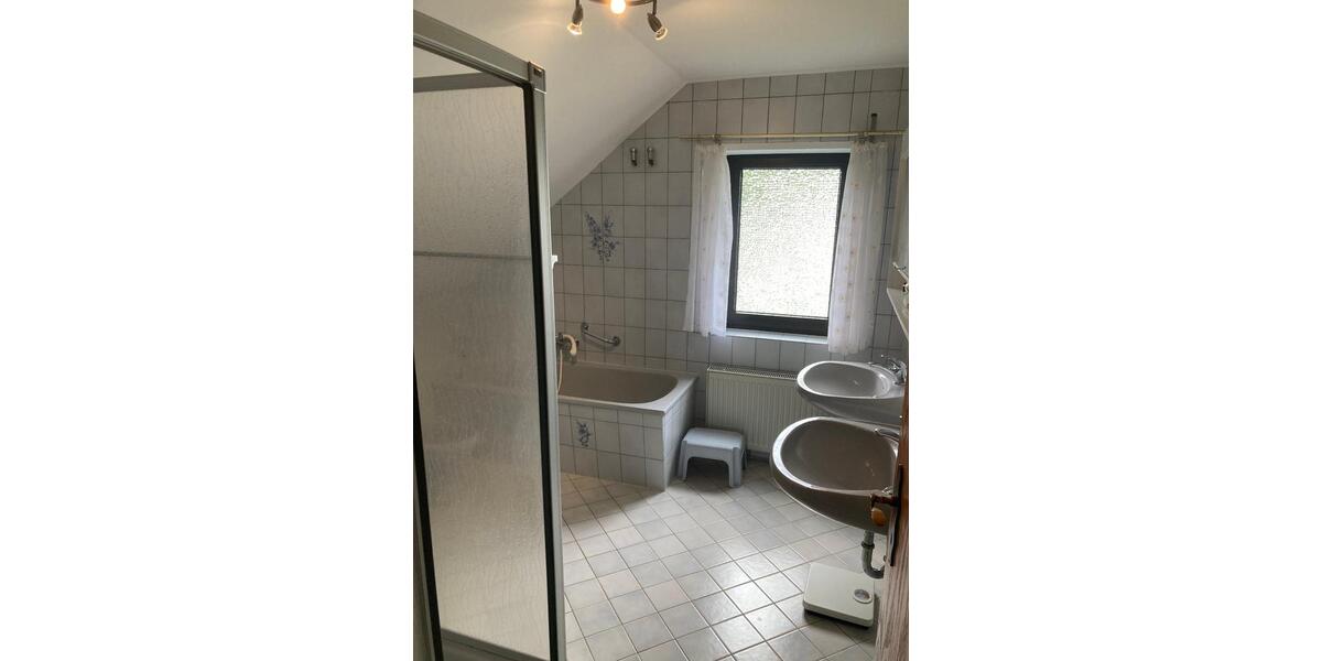Einfamilienhaus Traben-Trarbach Trarbach - 6 Zimmer, 200 m&sup2;, 332.000&euro; | Angebot:26973189