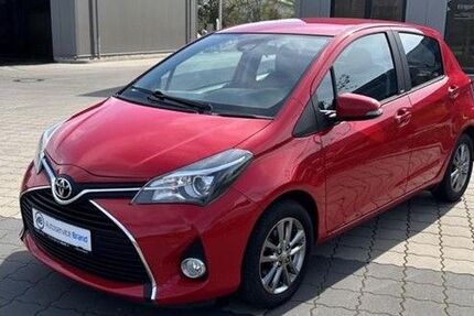 Toyota Yaris 33.415 km 12.990 &euro; Hemsbünde 27386