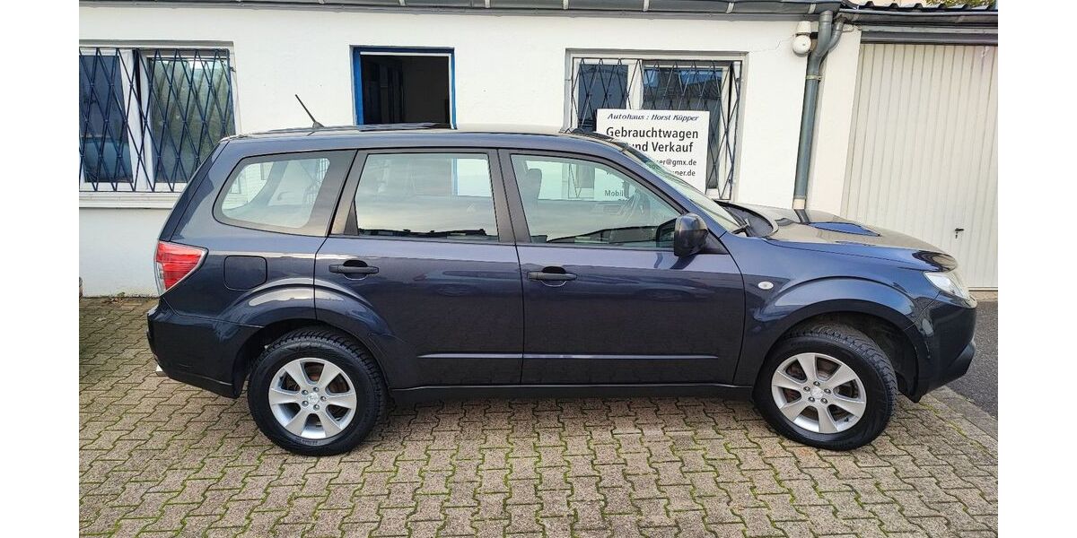Subaru Forester 225.000 km 4.900 &euro; Düsseldorf 40472