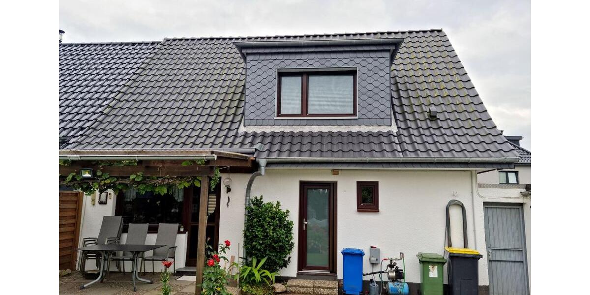 Doppelhaushälfte Neumünster Brachenfeld/Ruthenberg - 3 Zimmer, 91 m&sup2;, 296.000&euro; | Angebot:25306217