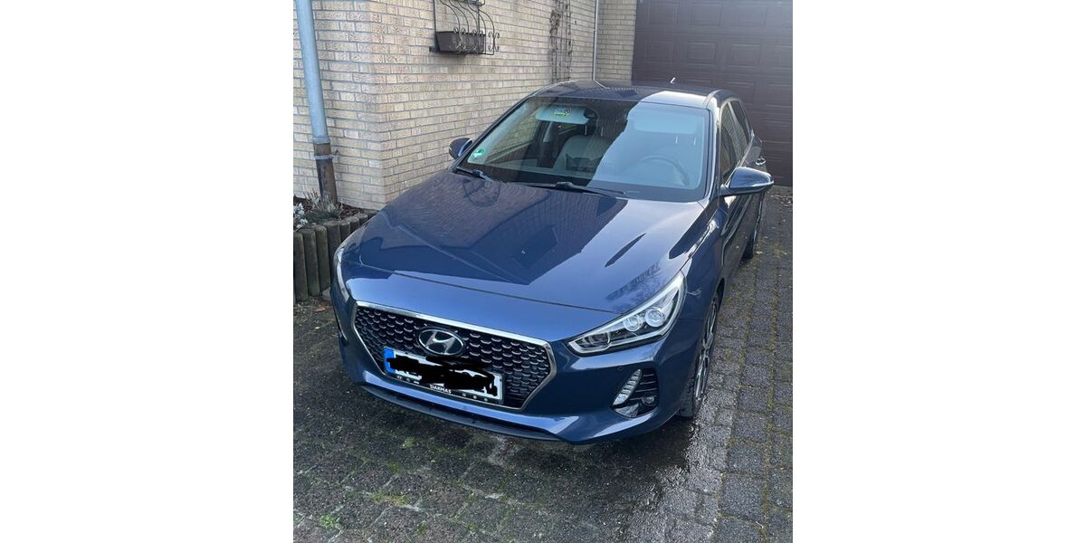 Hyundai i30 88.700 km 13.600 &euro; Lüdinghausen 59348