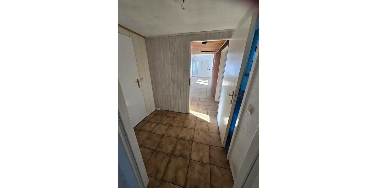 Etagenwohnung Neumünster Brachenfeld/Ruthenberg - 4.5 Zimmer, 91 m&sup2;, 140.000&euro; | Angebot:26262600