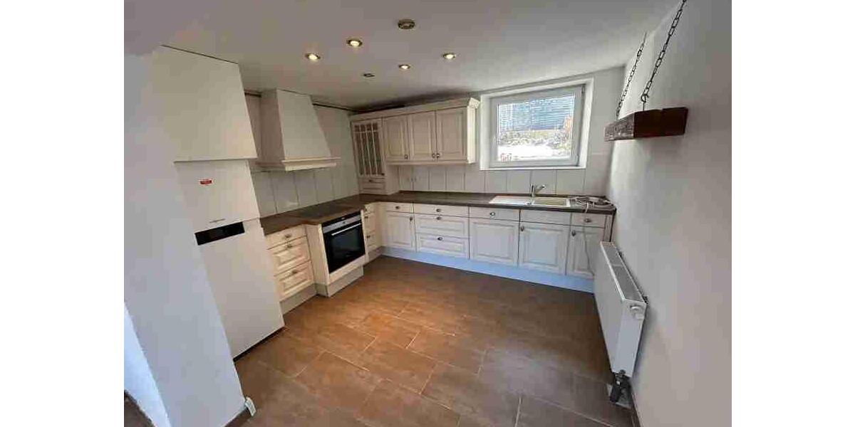 Doppelhaushälfte Sinzing - 5 Zimmer, 130 m&sup2;, 1.350&euro; | Angebot:26349498