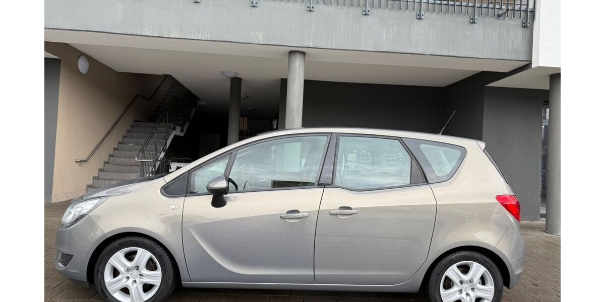 Opel Meriva 190.000 km 4.700 &euro; Nürnberg 90439
