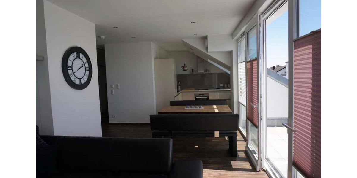 Dachgeschoßwohnung Kösching - 3.5 Zimmer, 110 m&sup2;, 1.350&euro; | Angebot:24739744