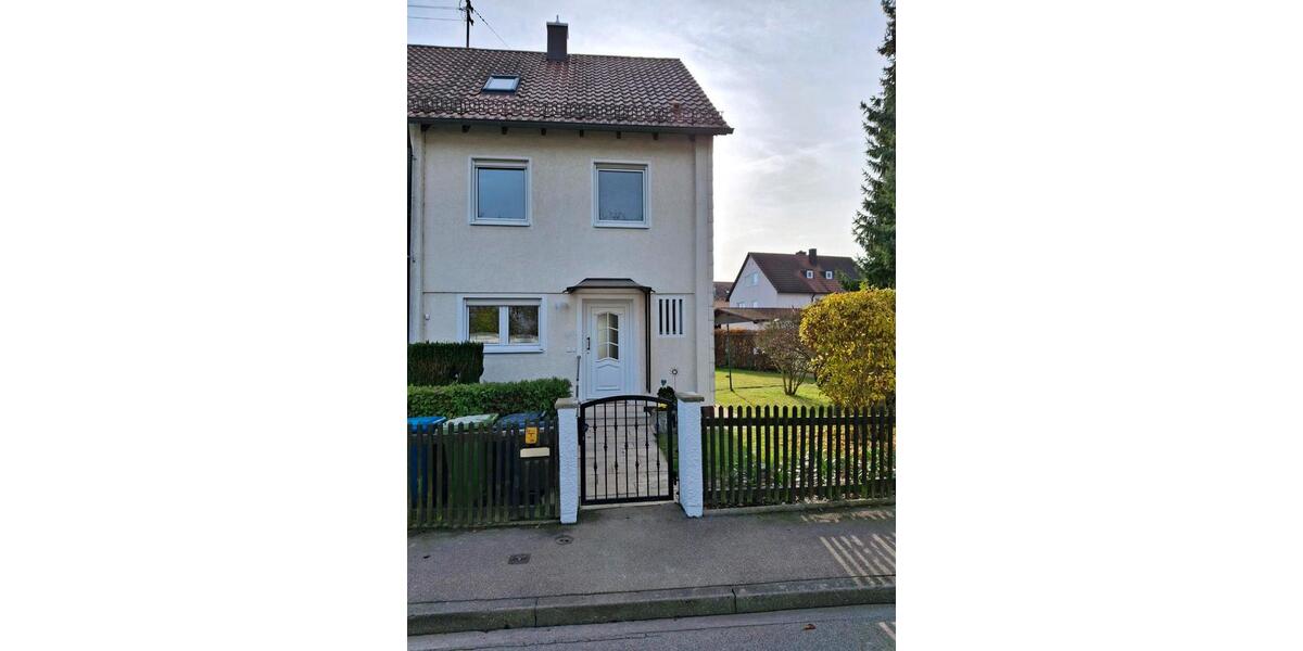 Reihenhaus Ingolstadt Nordost - 4 Zimmer, 112 m&sup2;, 1.700&euro; | Angebot:24706300