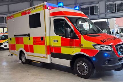 Mercedes-Benz Sprinter 254.000 km 32.900 &euro; Gelsenkirchen 45879